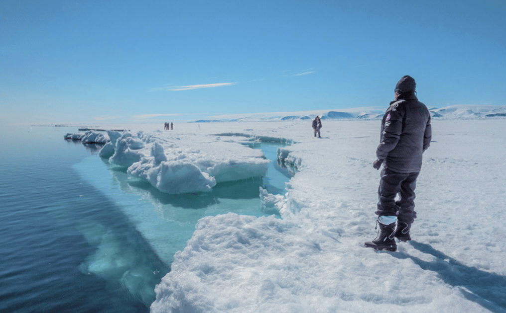 Expedition Leaders Be an expedition leader on our custom expeditions or private journeys.